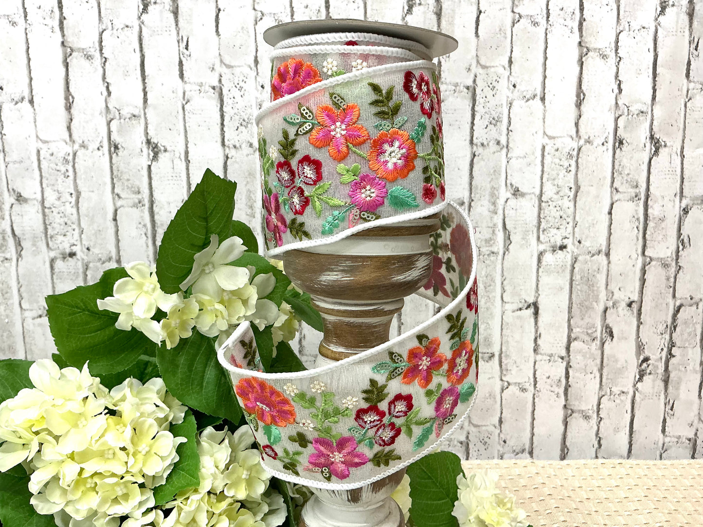 Vibrant Vines, Farrisilk designer ribbon, SR099-32