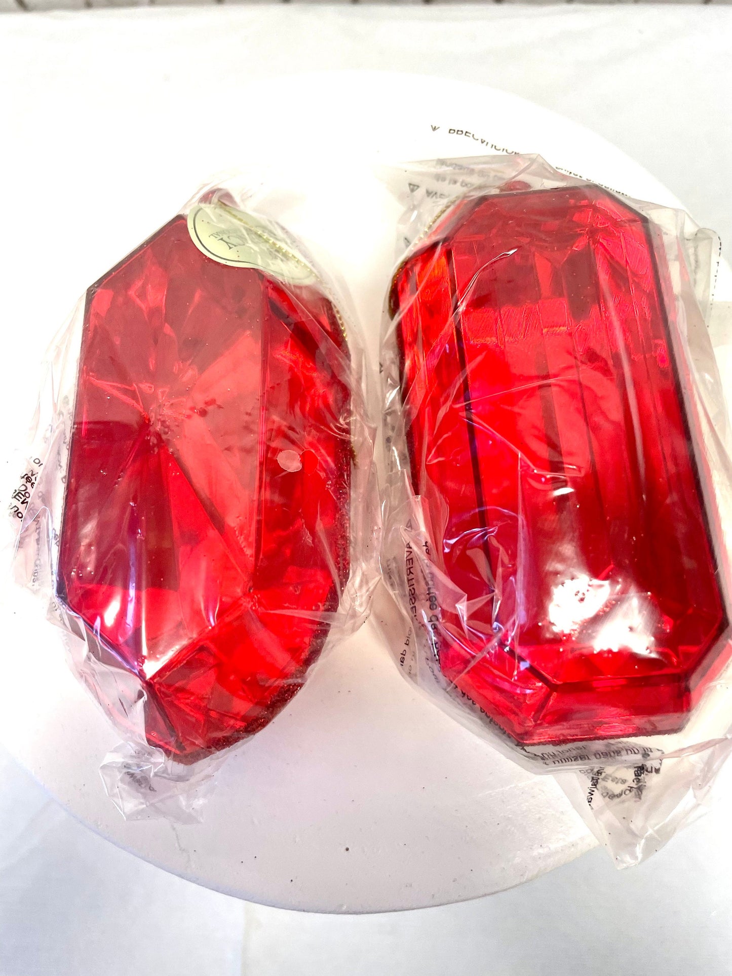 two pack 5 inch red rectangle/oblong gems/ jewels, MTX67414