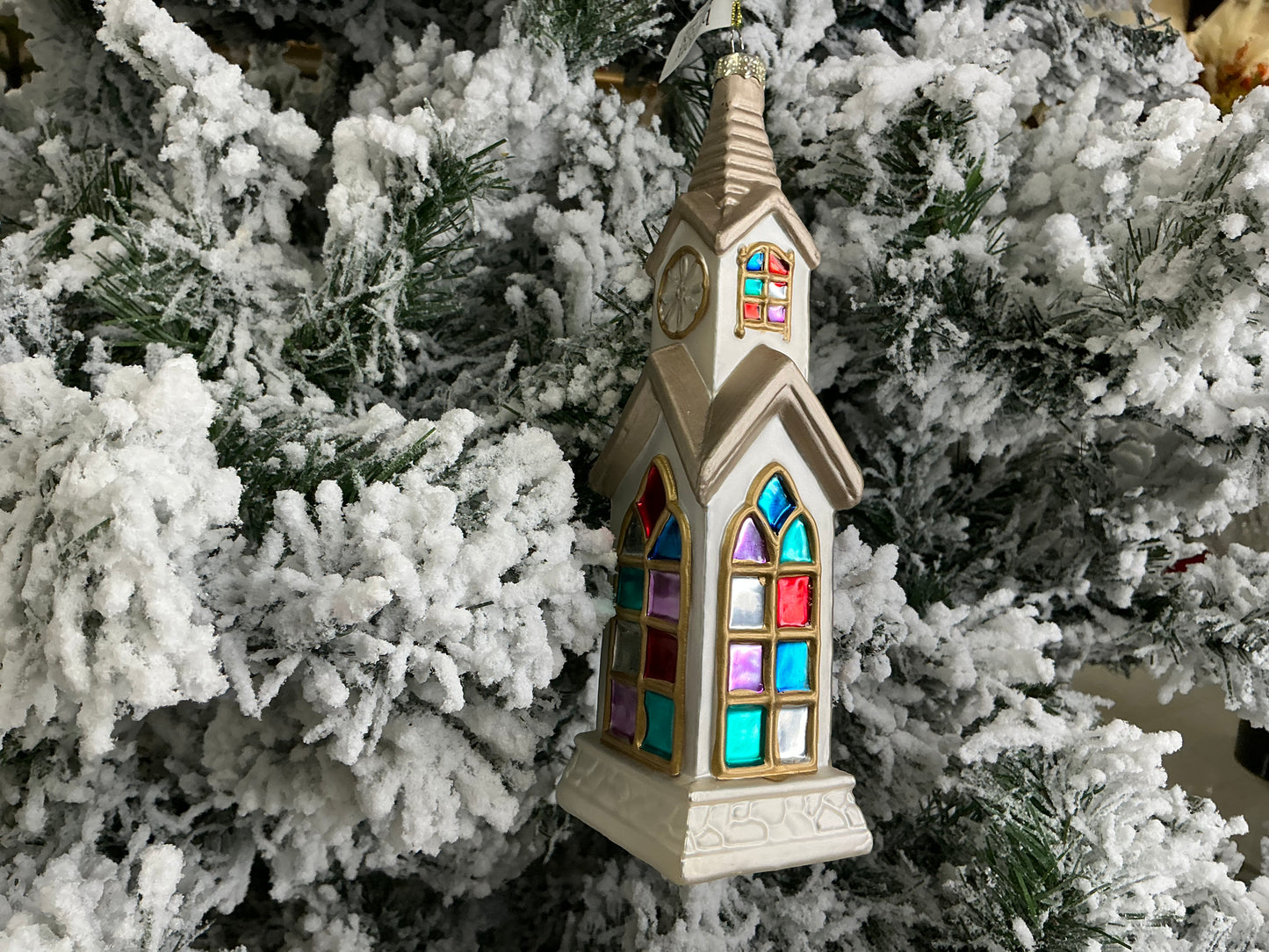 Church ornament with stained glass, 9748362