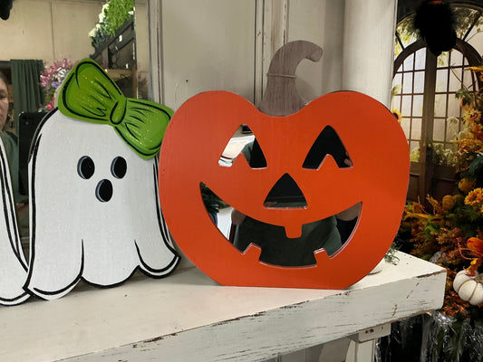 Jack O Lantern with Lights, Round Top Collection