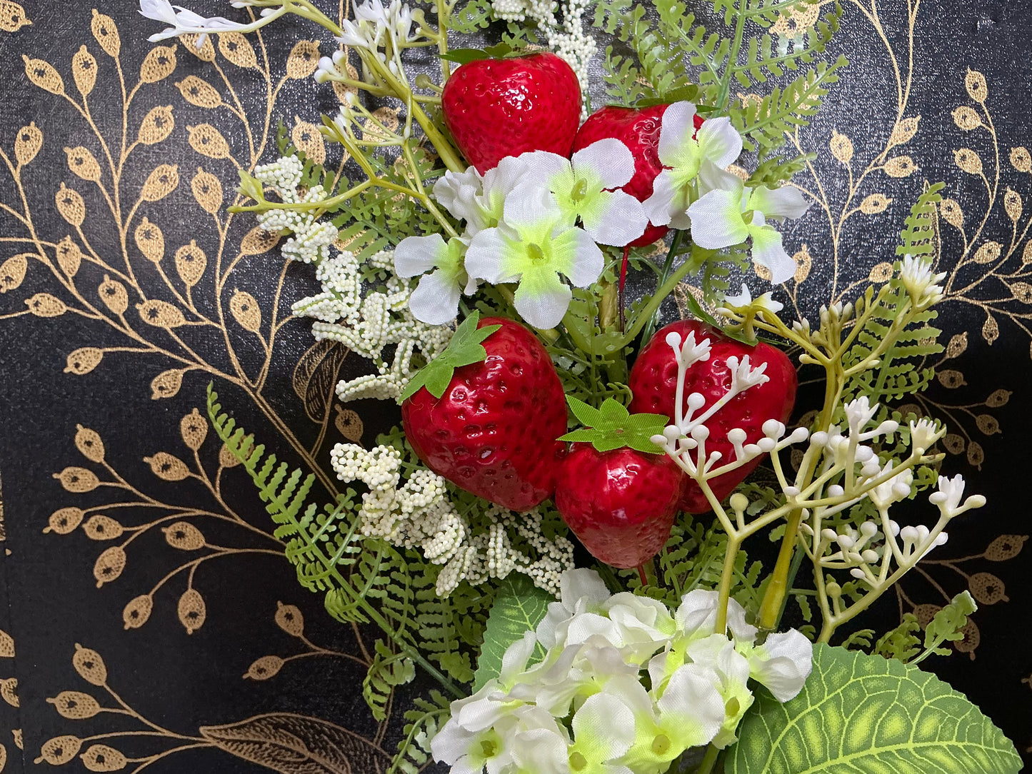 Strawberry Hydrangea Spray - 64004RD
