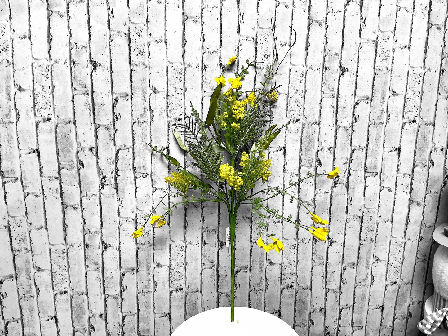 Yellow Flower with berry spray, FH807129