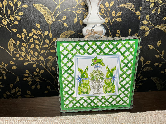 Boxwood Bunny Square - Round Top Collection