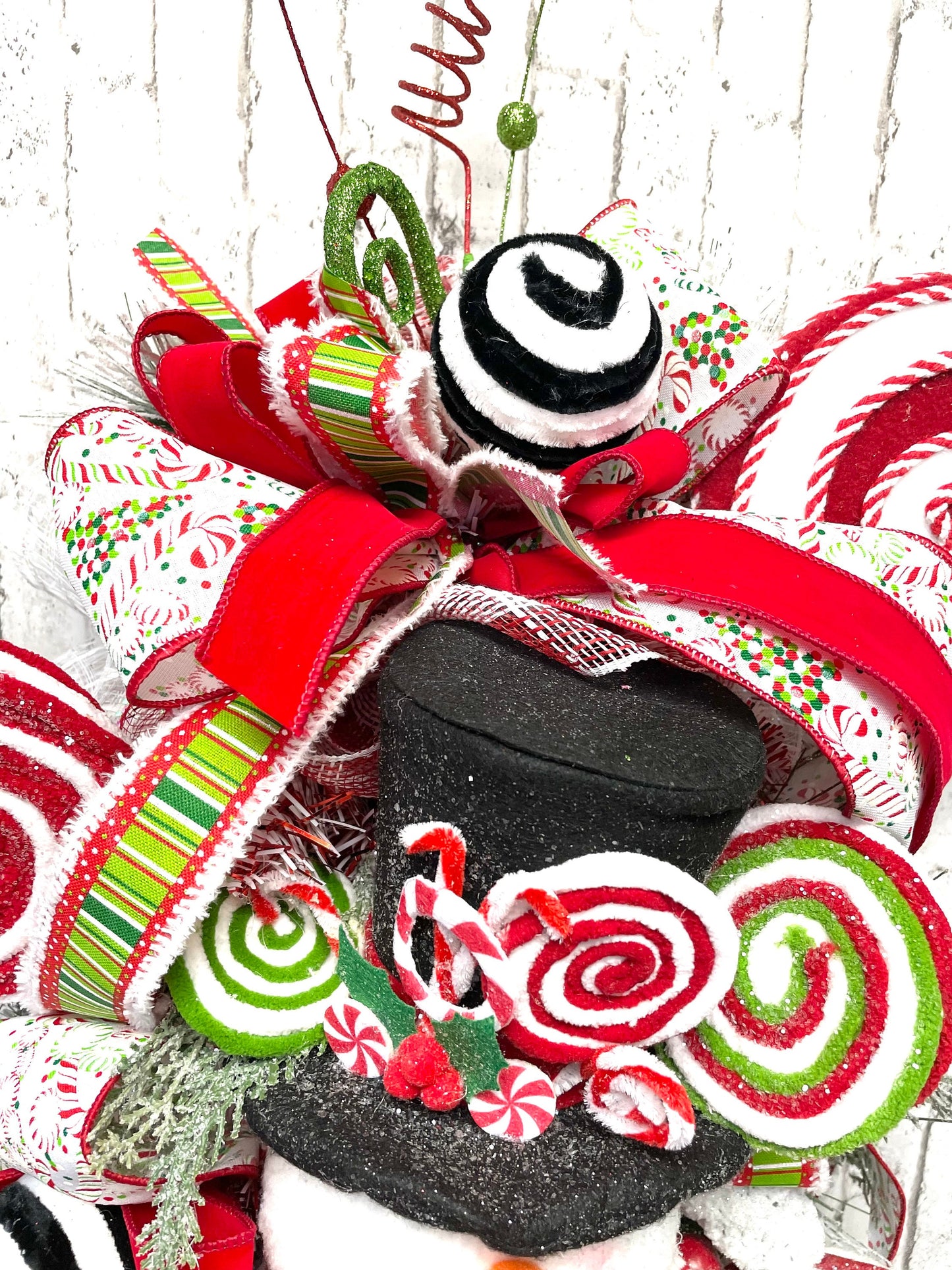 Snowman swag, Christmas swag, Christmas decor, snowman decor, snowman wall decor, whimsical snowman swag, shipping included