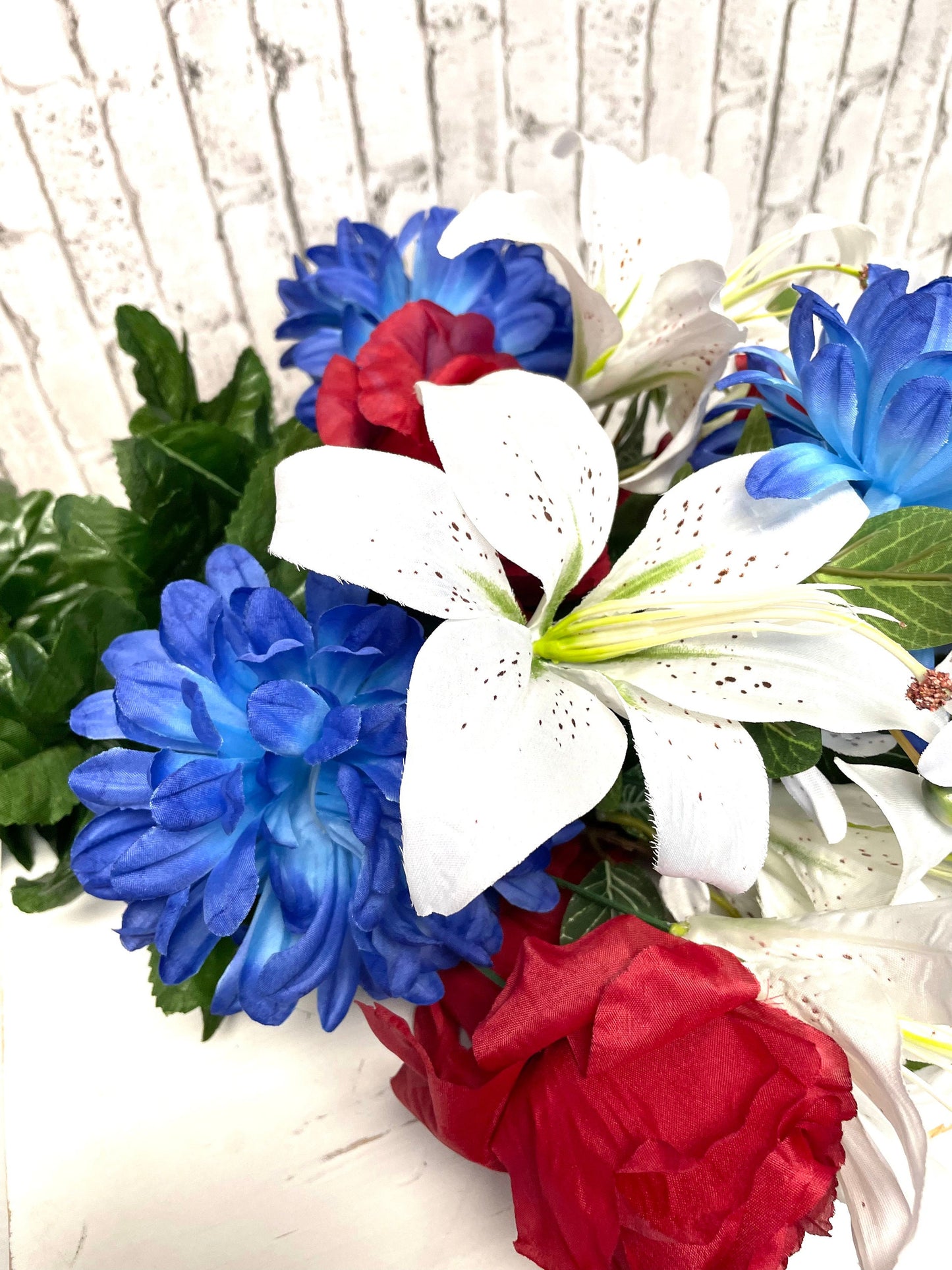 Patriotic silk bush, patriotic bush, patriotic cemetery silk flowers, 35121RWB,