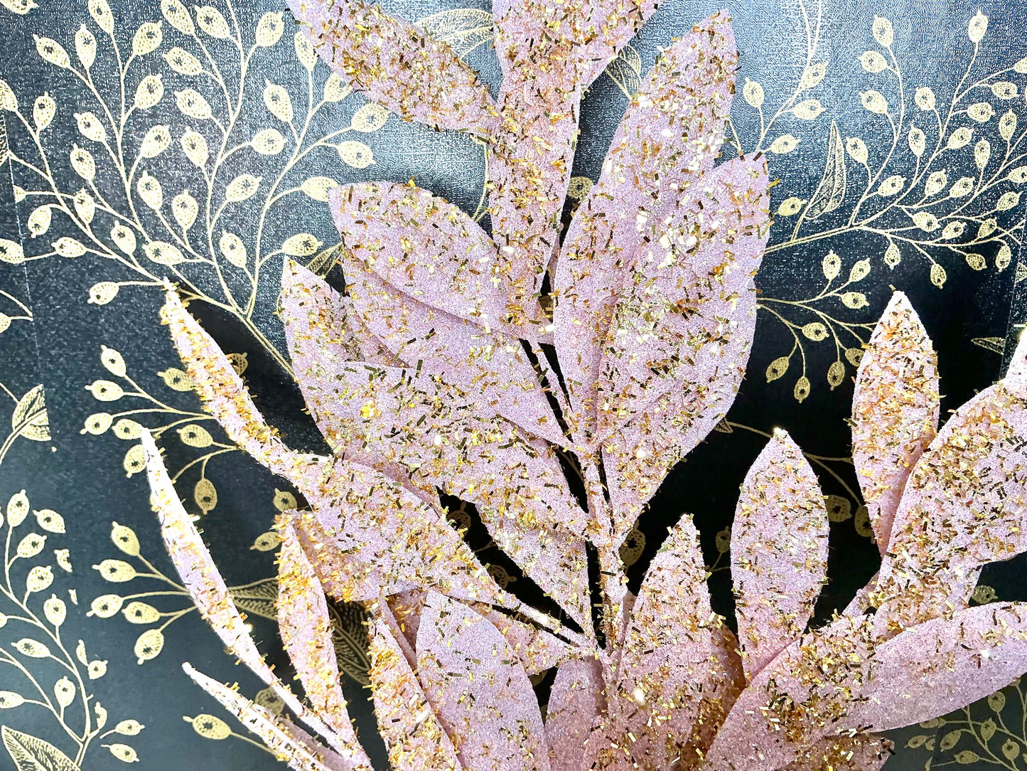 Pink/gold leaf spray, XS618215