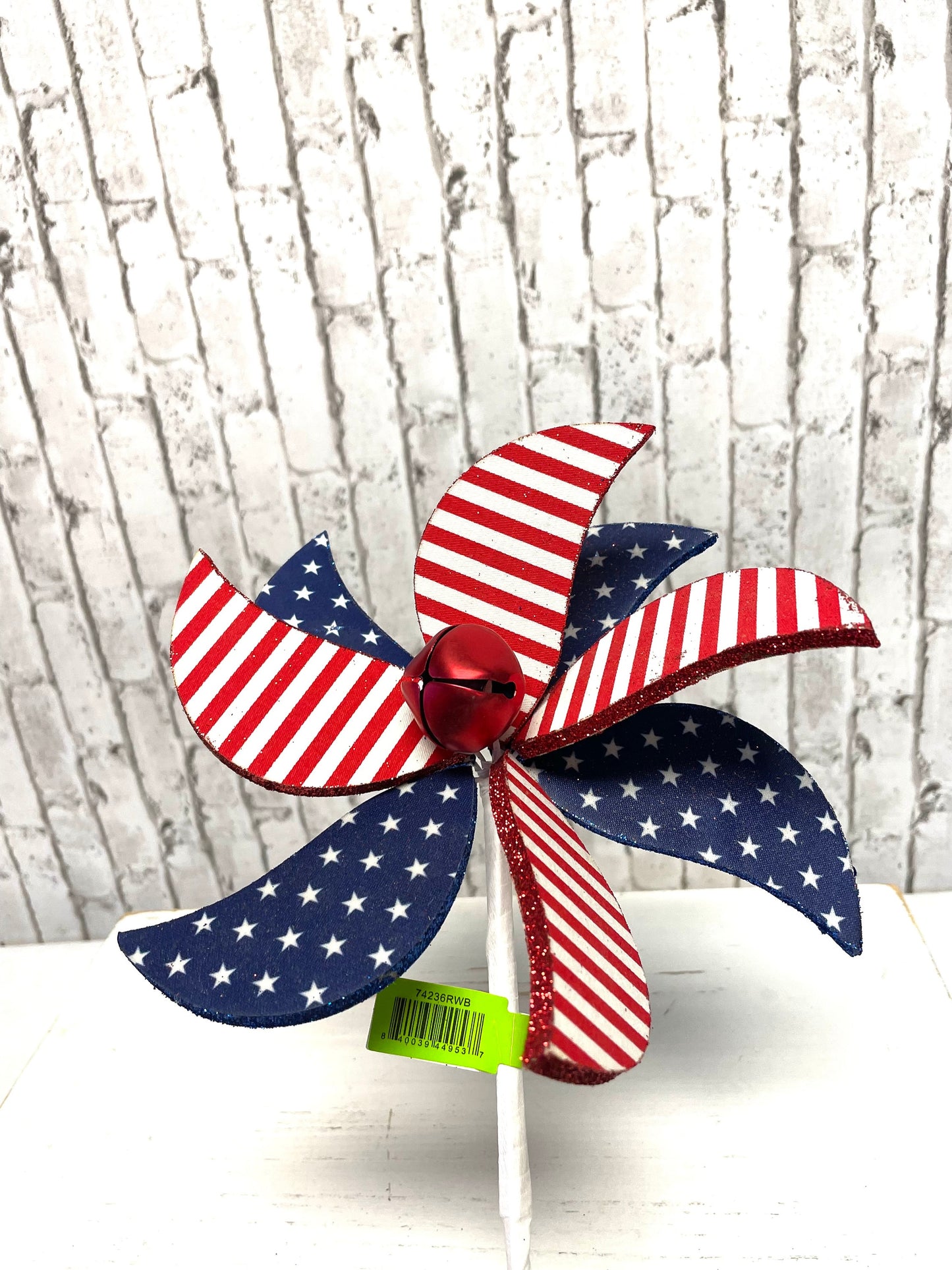 Pinwheel spray, patriotic pinwheel spray, 74236RWB, patriotic spray,