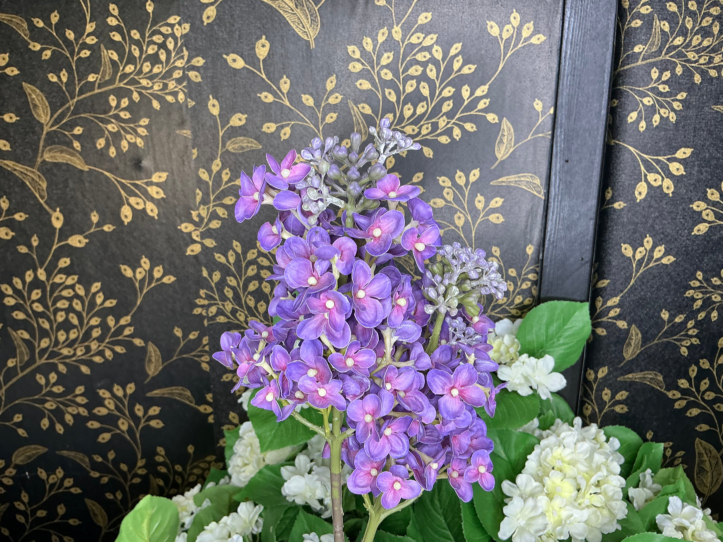Lilac Stem - Natural Touch