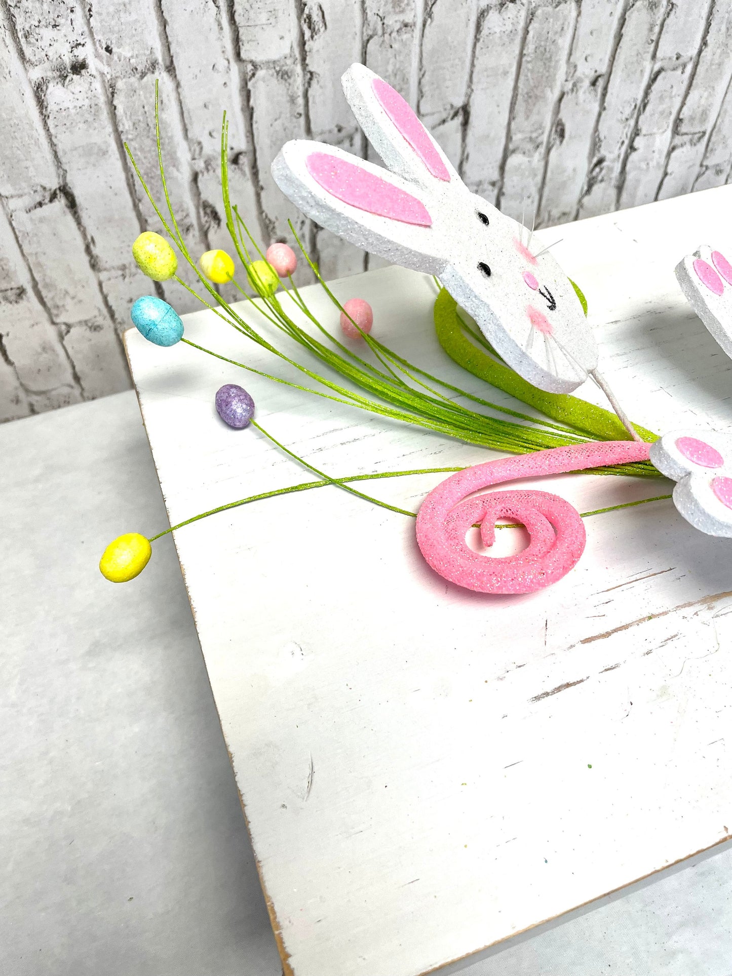 Bunny spray, Easter spray, 61904EAS, bunny curly pick, bunny pick, spring pick, Easter pick