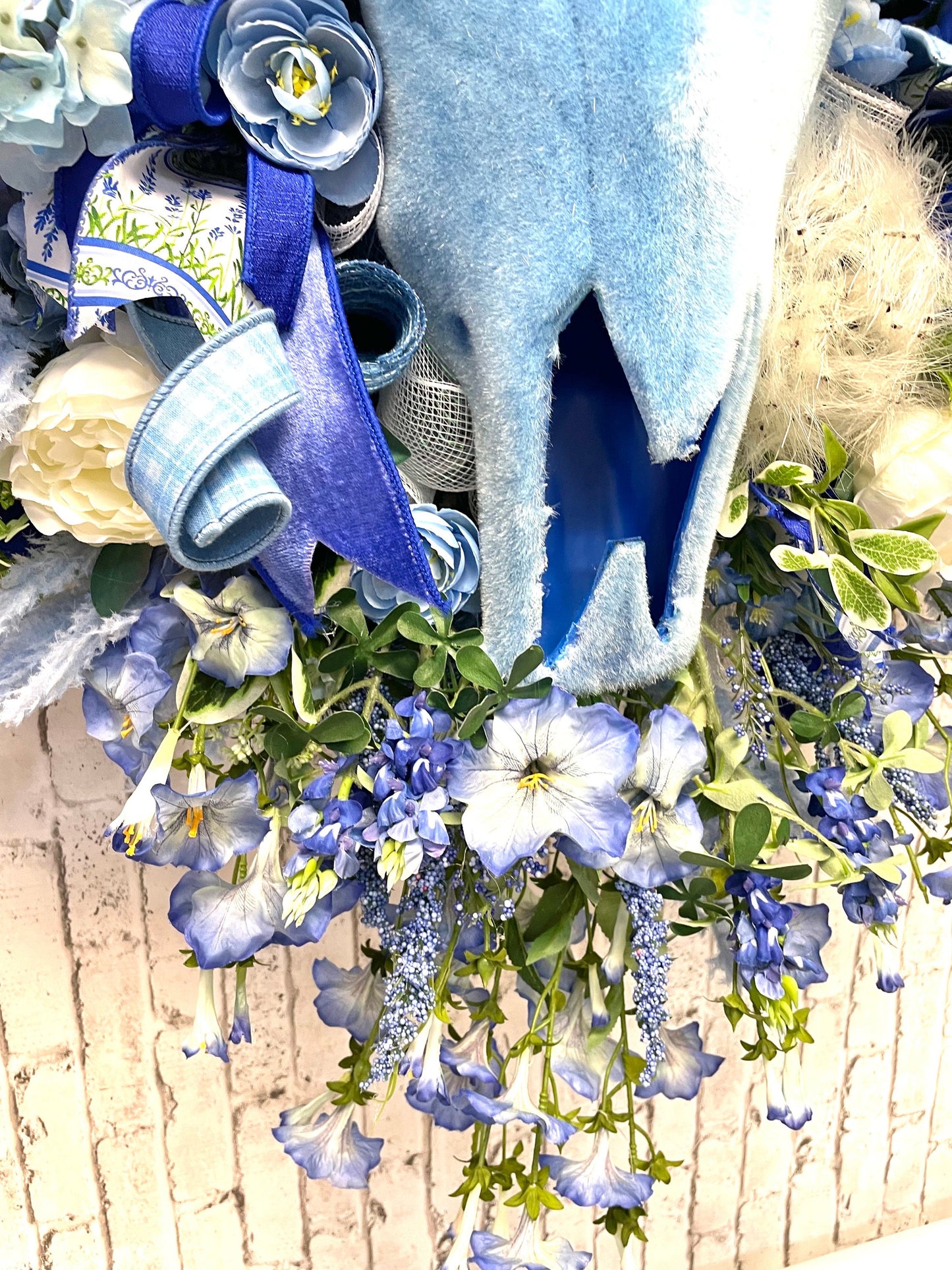 cow wreath, cow skull wreath, blue bonnet wreath, country wreath, country decor, farmhouse decor,rustic decor,  free shipping.