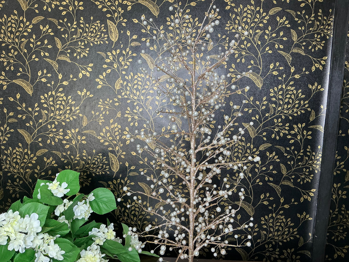 Gold and Pearl Tree, 3817593