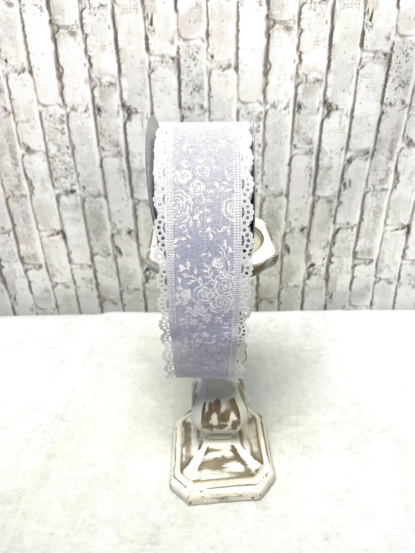 RGA848413, Lavendar ribbon with lace trim ribbon