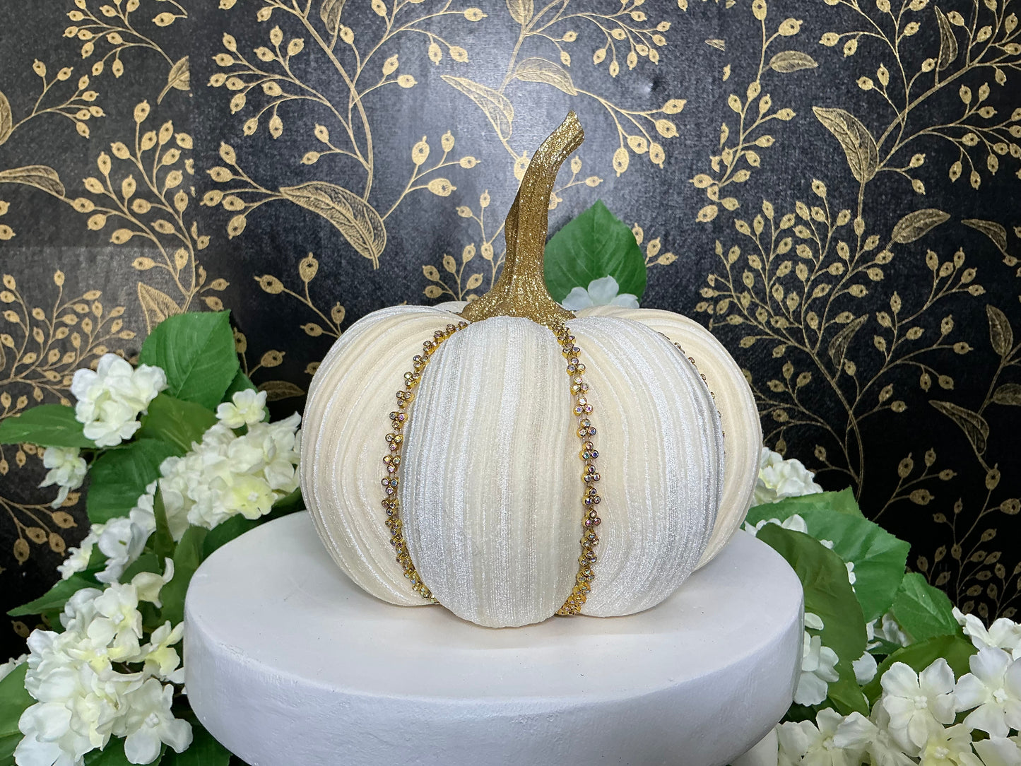 Ivory Jeweled Pumpkins, Mark Roberts