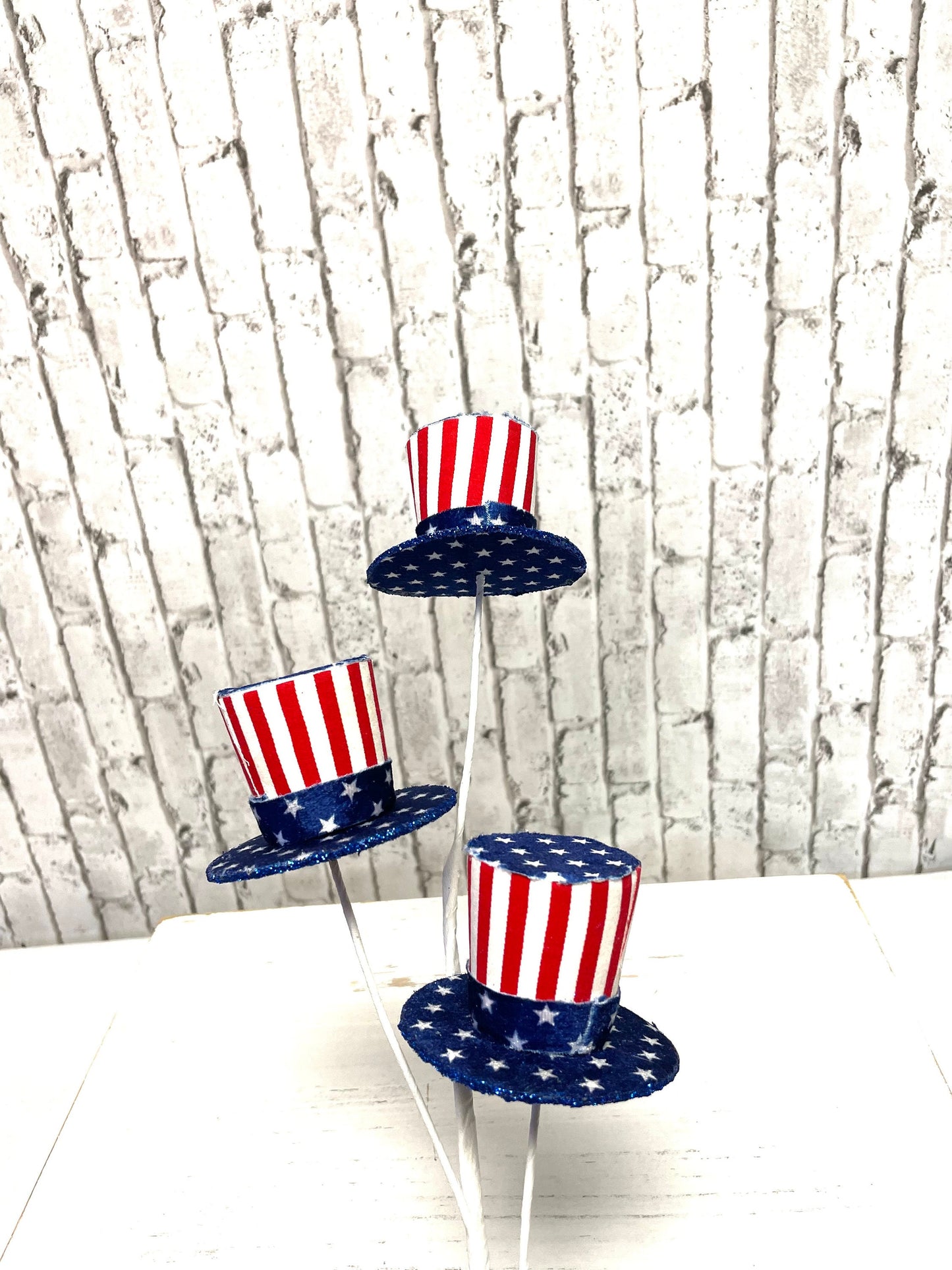 Patriotic top hat spray, 74226RWB, patriotic spray, , top hat spray, Uncle Sam hat spray, 4th of July spray, Memorial Day spray