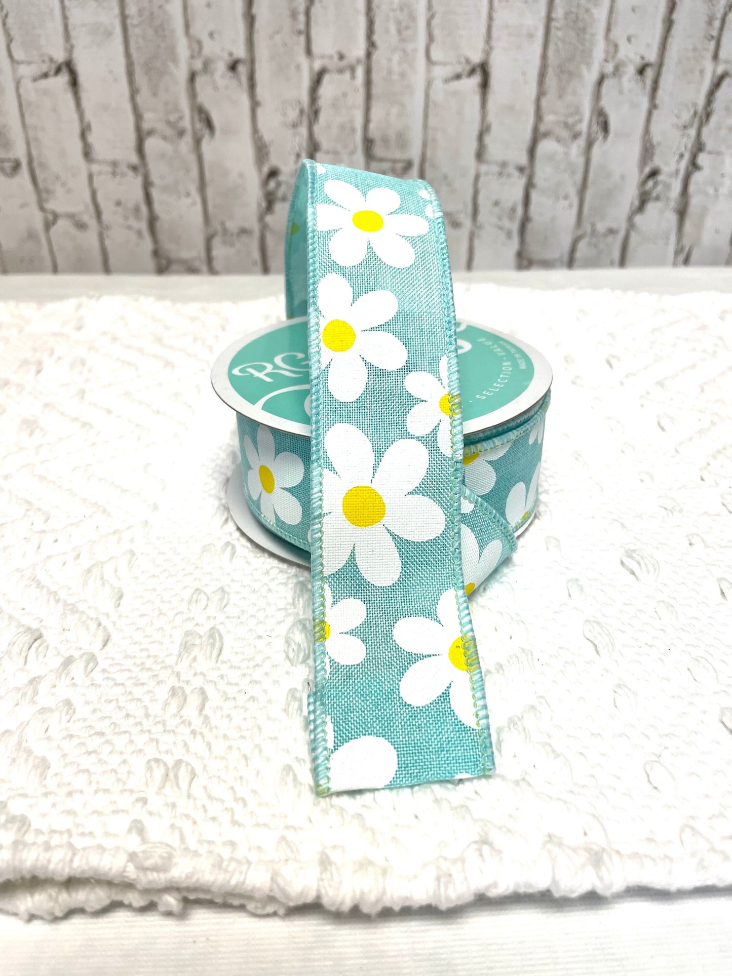 Flowers daisy ribbon, RGO1934EX, robins egg daisy ribbon