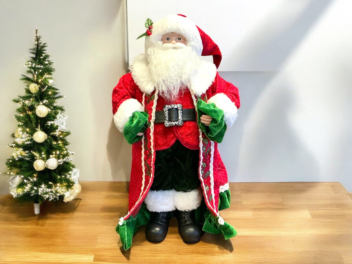 Merry Kissmas Santa, 18”, MTX69614