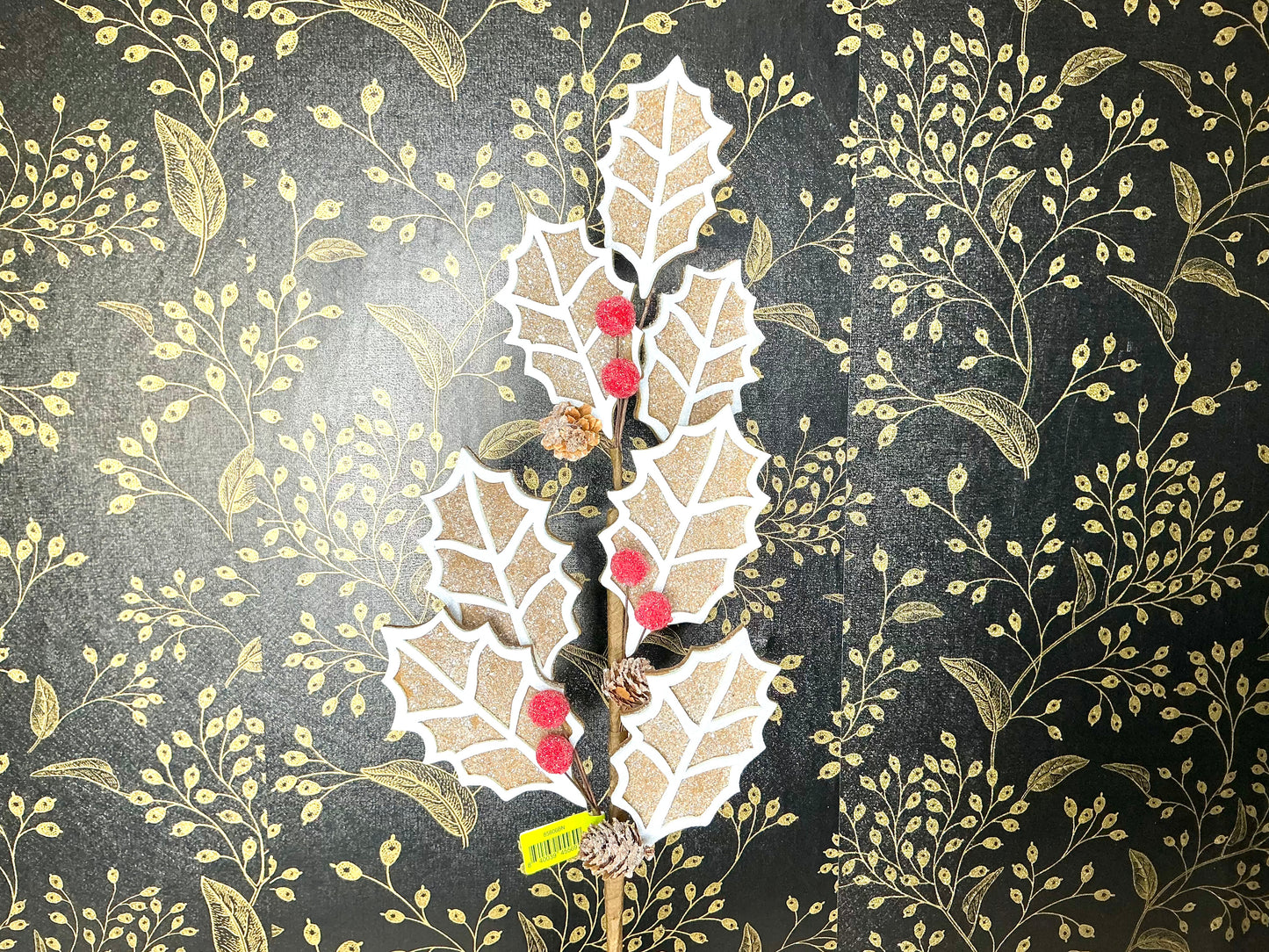 Holly leaf cookie spray, 85806BN