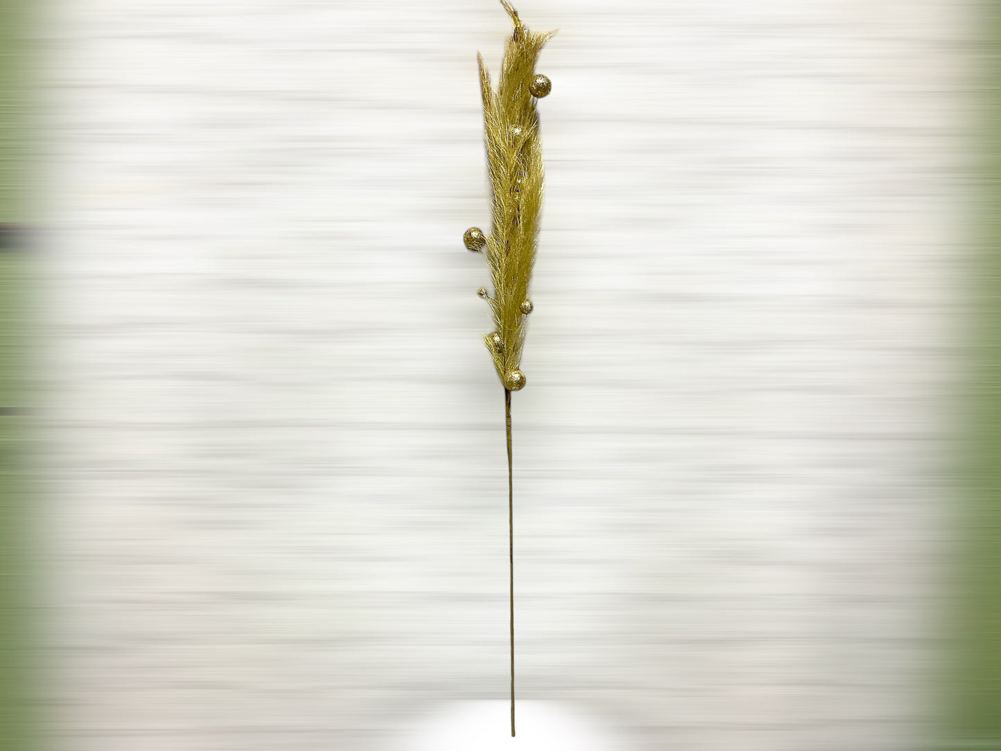Gold ball grass Spray, 201124