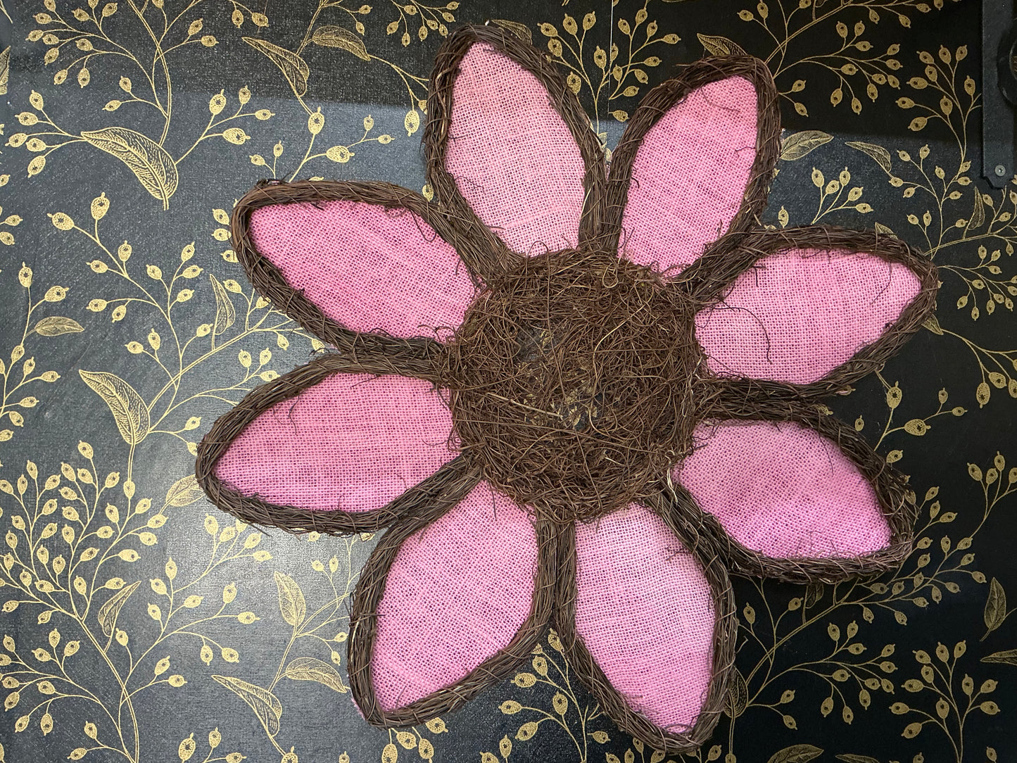 Pink Sunflower - Grapevine Shape