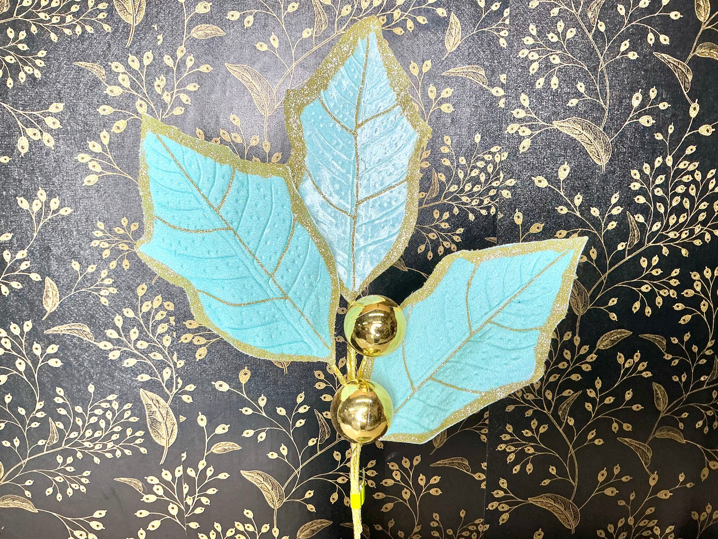 Mint/Gold holly leaf spray, 86264MIGD