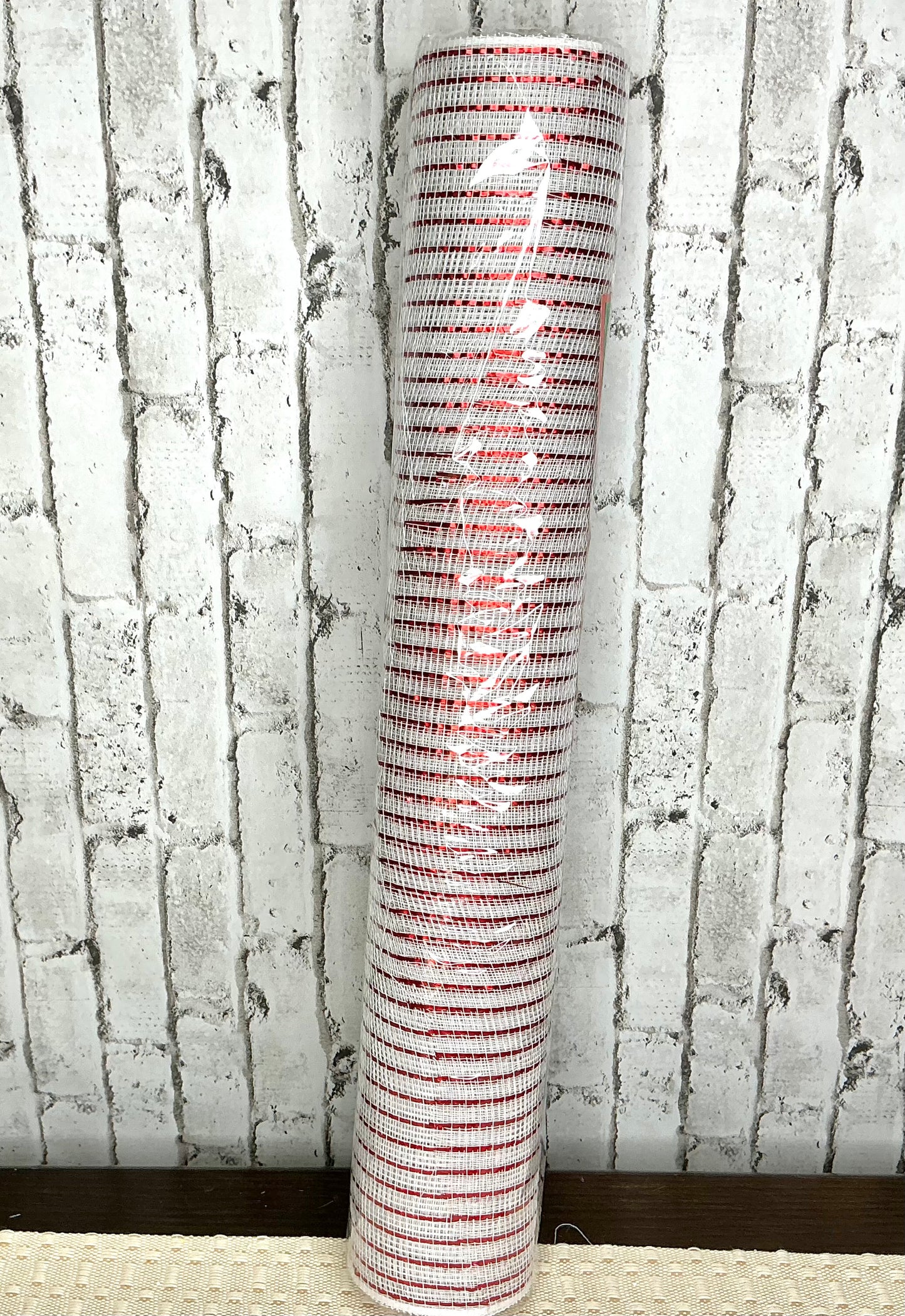 White Mesh with red stripes, 21”, RY9500A2