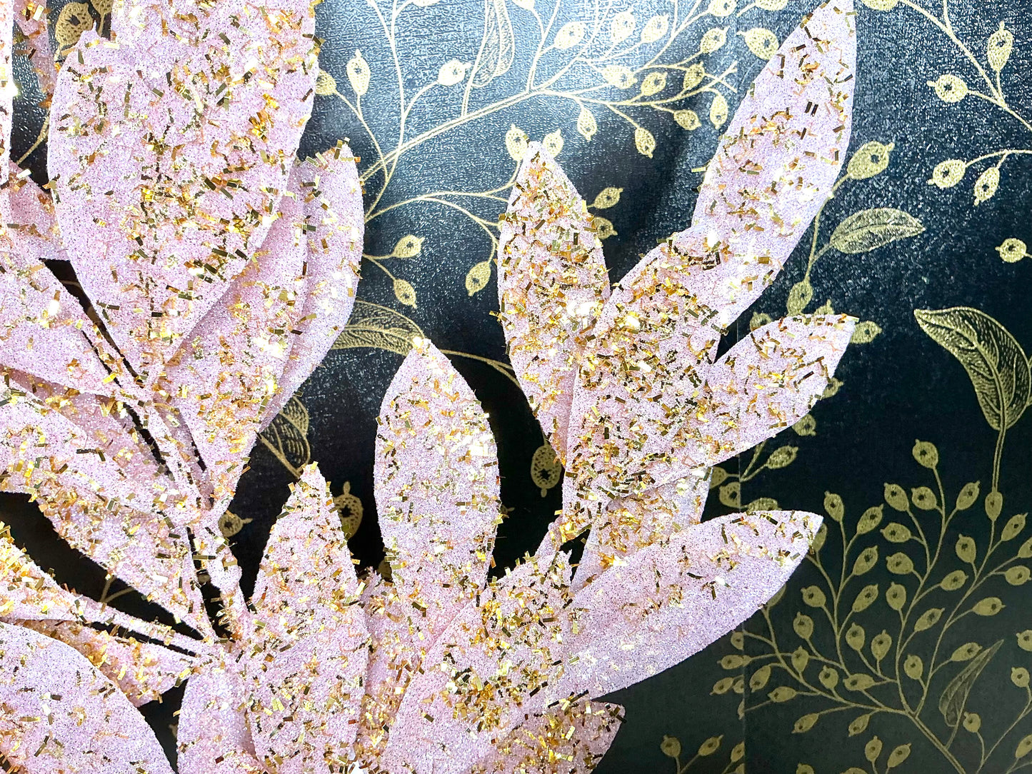 Pink/gold leaf spray, XS618215
