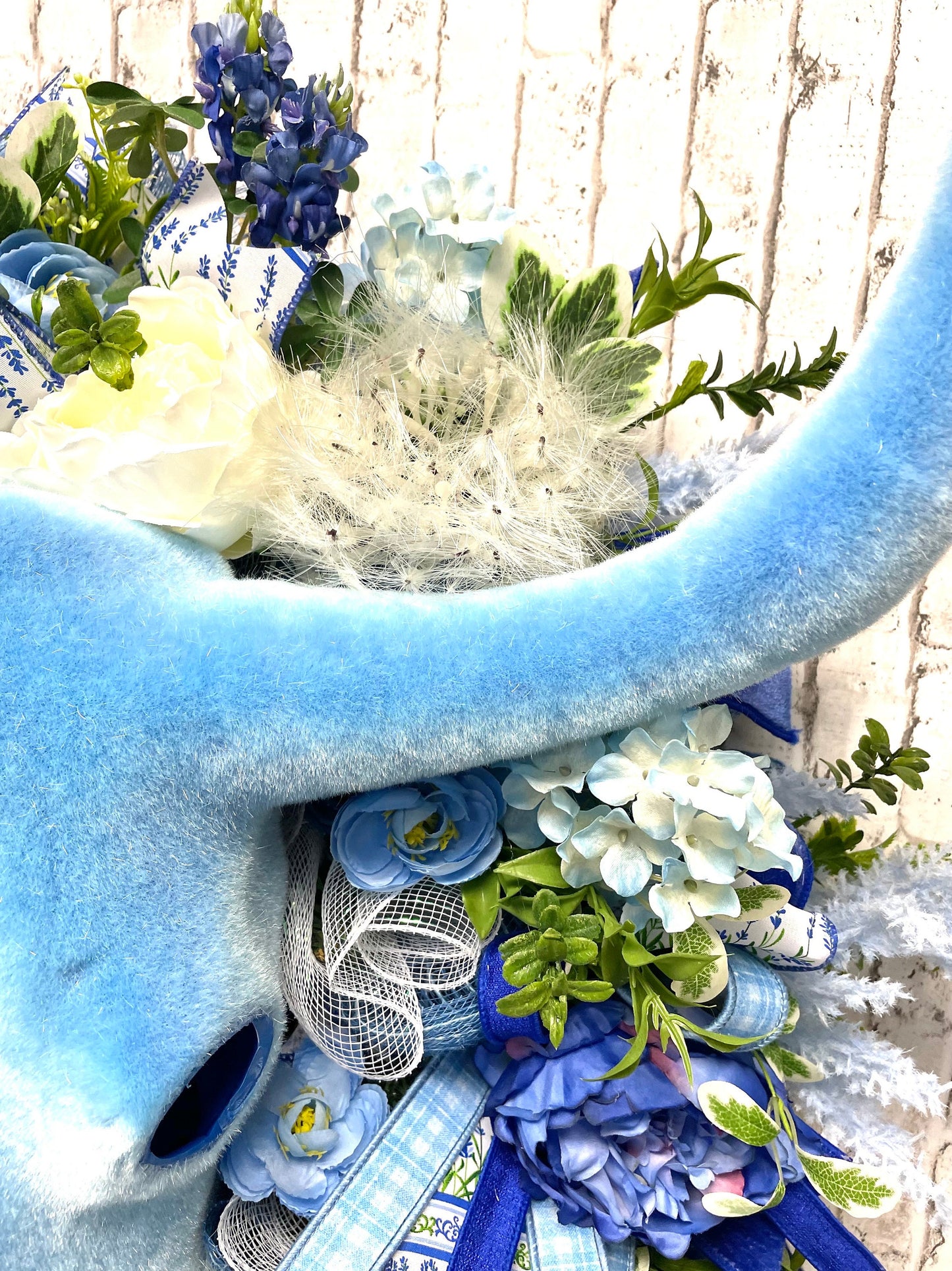 cow wreath, cow skull wreath, blue bonnet wreath, country wreath, country decor, farmhouse decor,rustic decor,  free shipping.