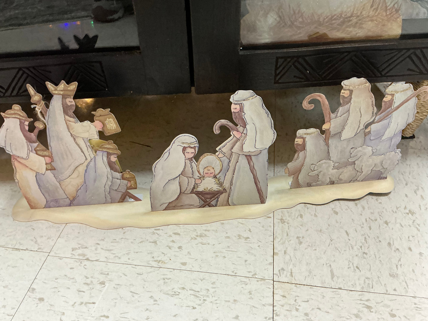 Nativity Mantle, Round Top Collection