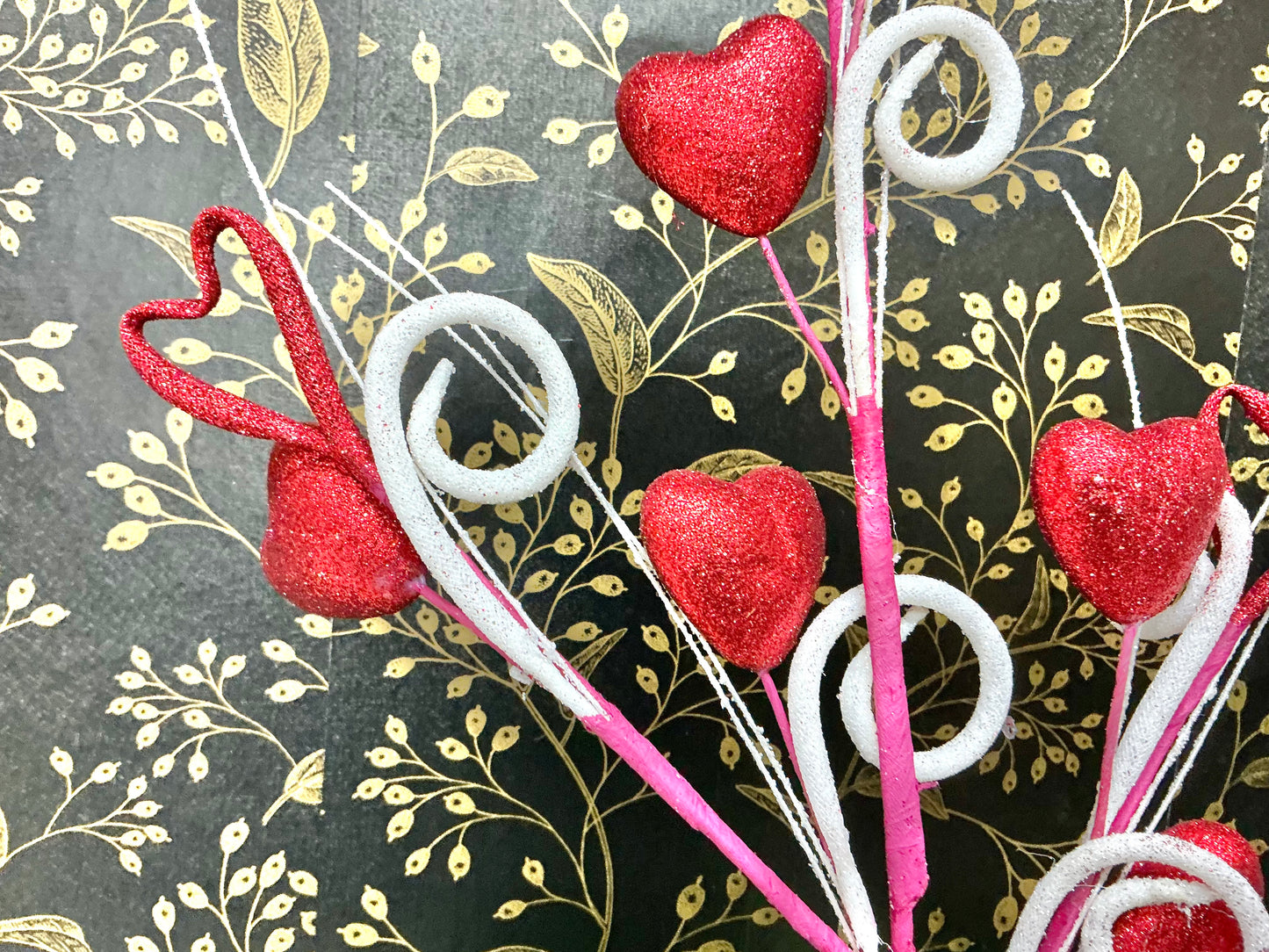 Valentine Heart Curly Spray