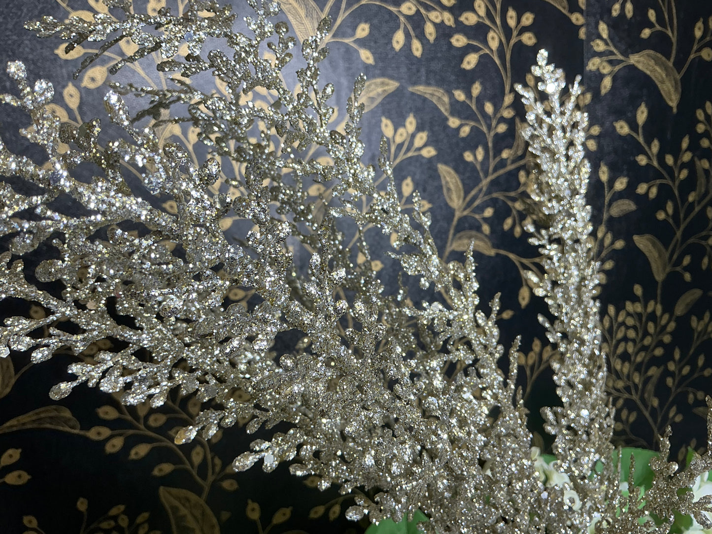 glitter/sequin artemisia bush, MTX62289