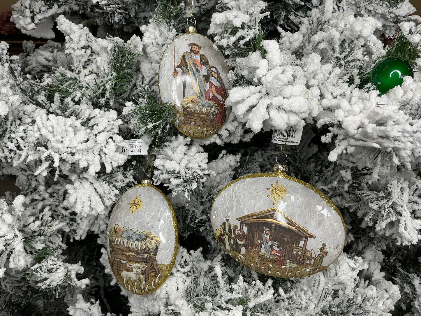 Oval ornaments, divine impressions, 9750695