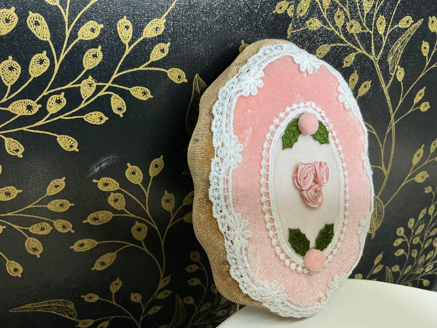 Pink cookie ornament, December ornament, 08-00221