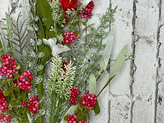 Filler flower with berries, Red/Pink/White, FH807174