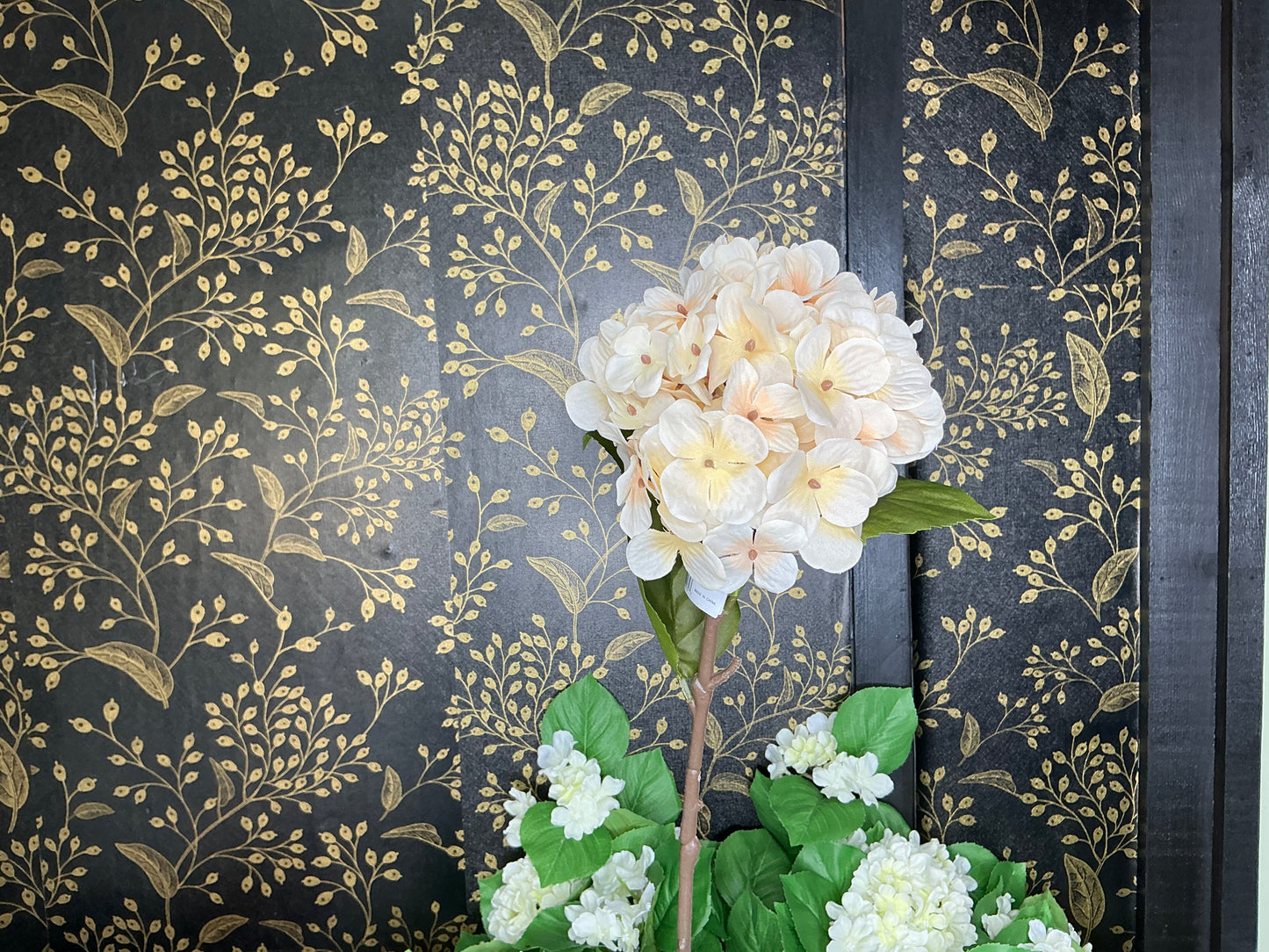Ivory Hydrangea Stem