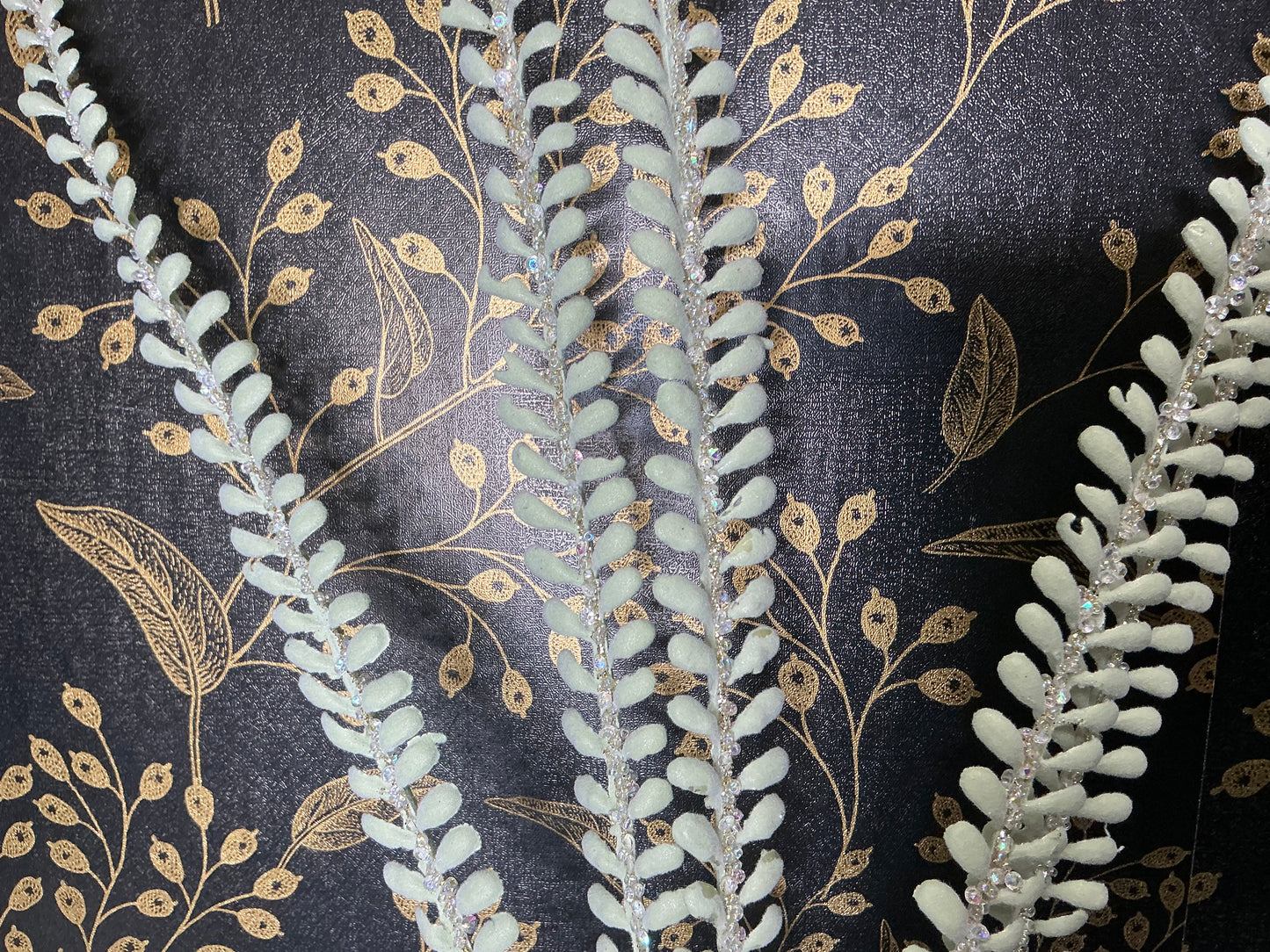 Light Green jeweled fern stem, CF100-13