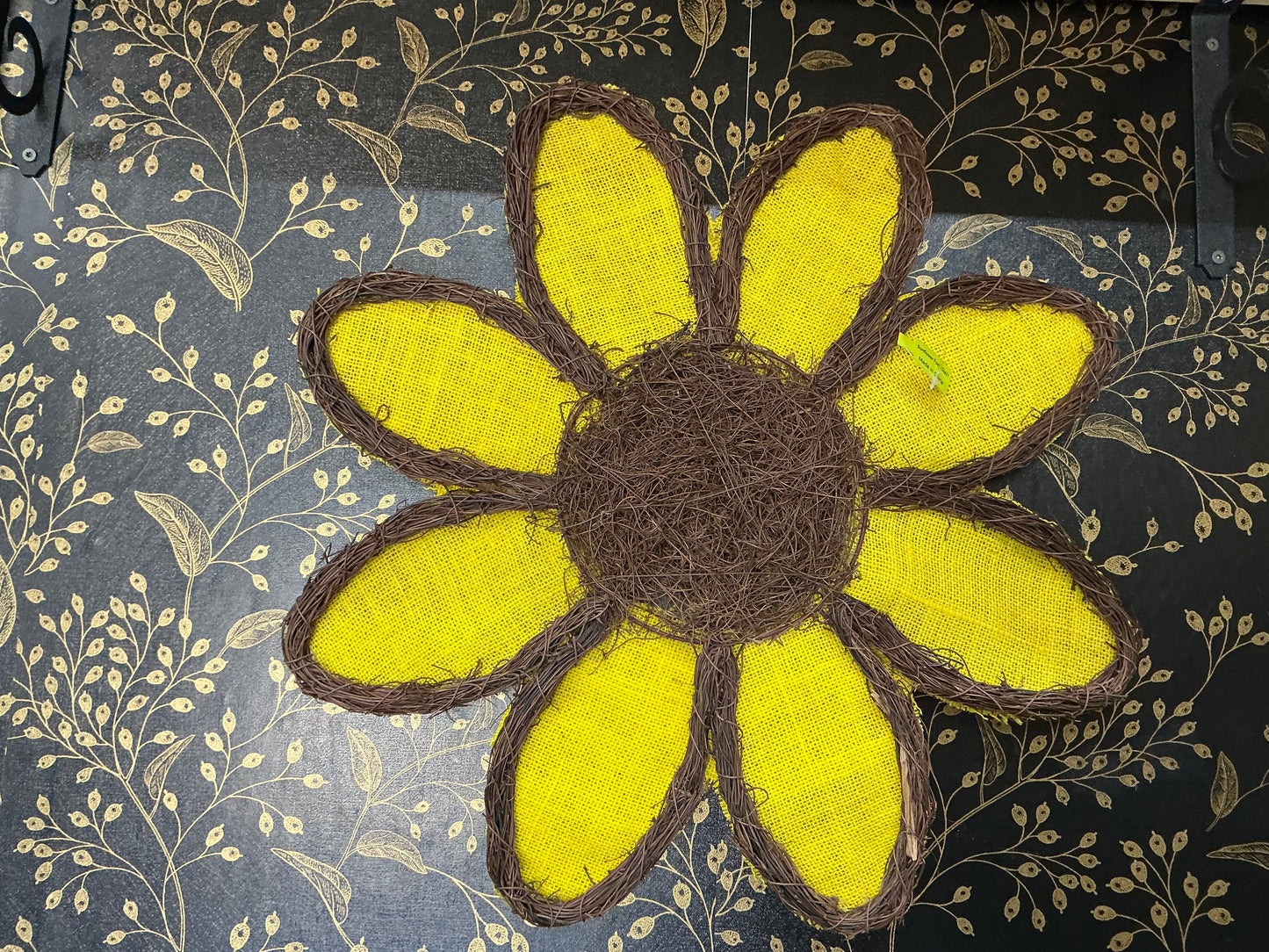 Sunflower - Grapevine Shape