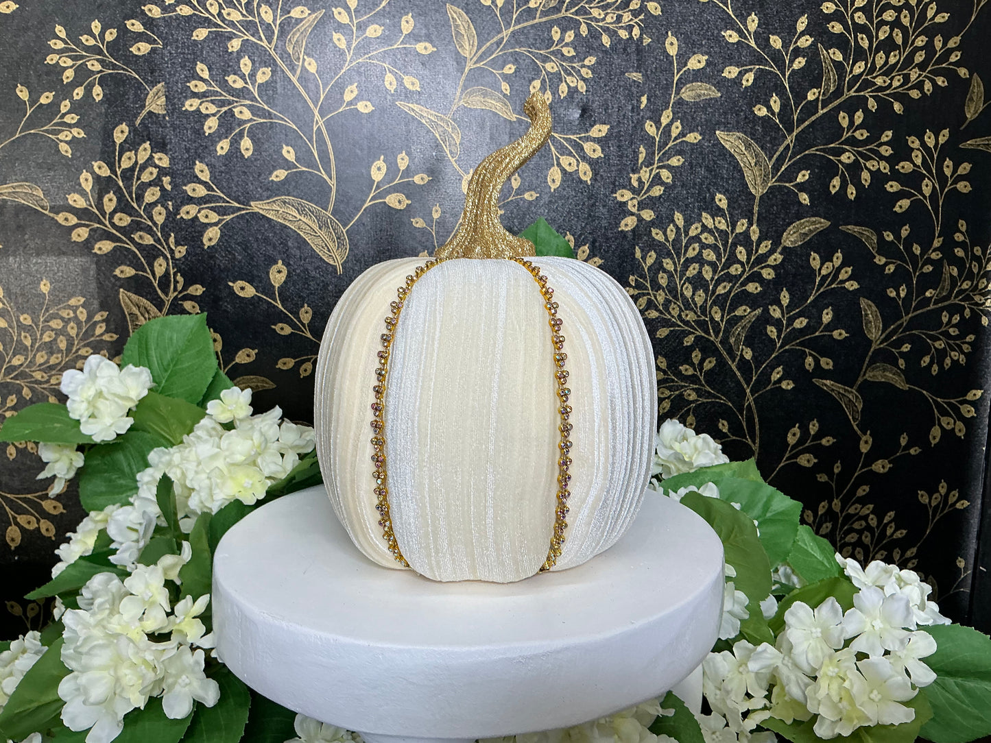 Ivory Jeweled Pumpkins, Mark Roberts