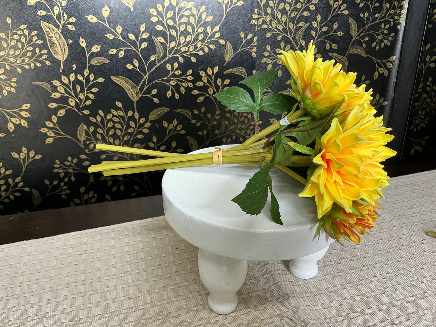 Yellow Dahlia Bundle - Real Touch - MTF26736