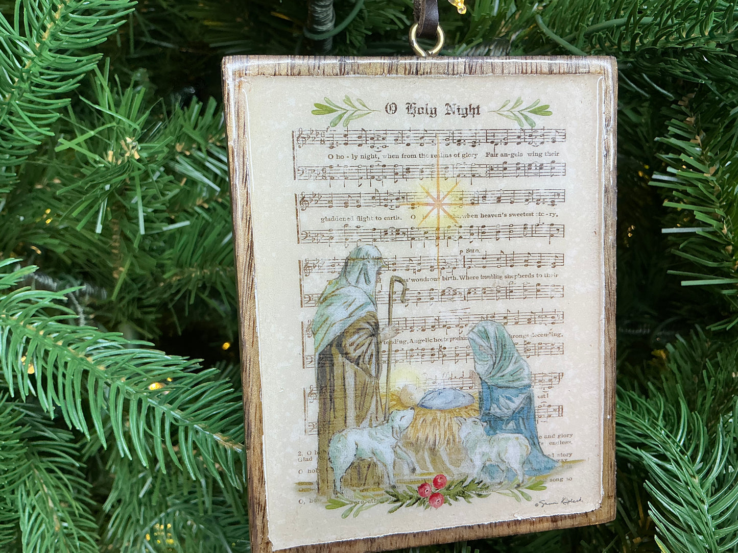 Sheet Music Ornament