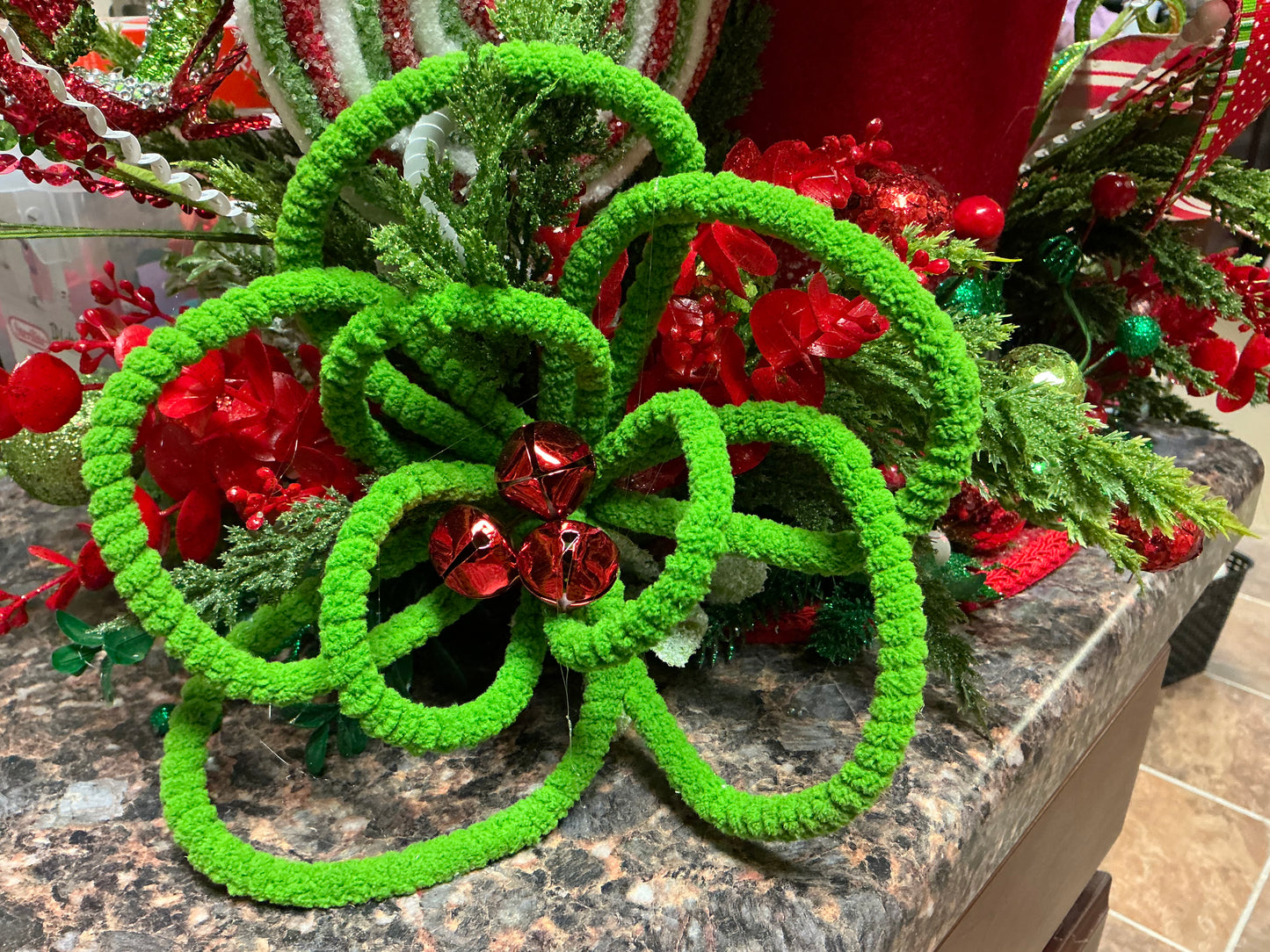 Christmas loop flower, 187158