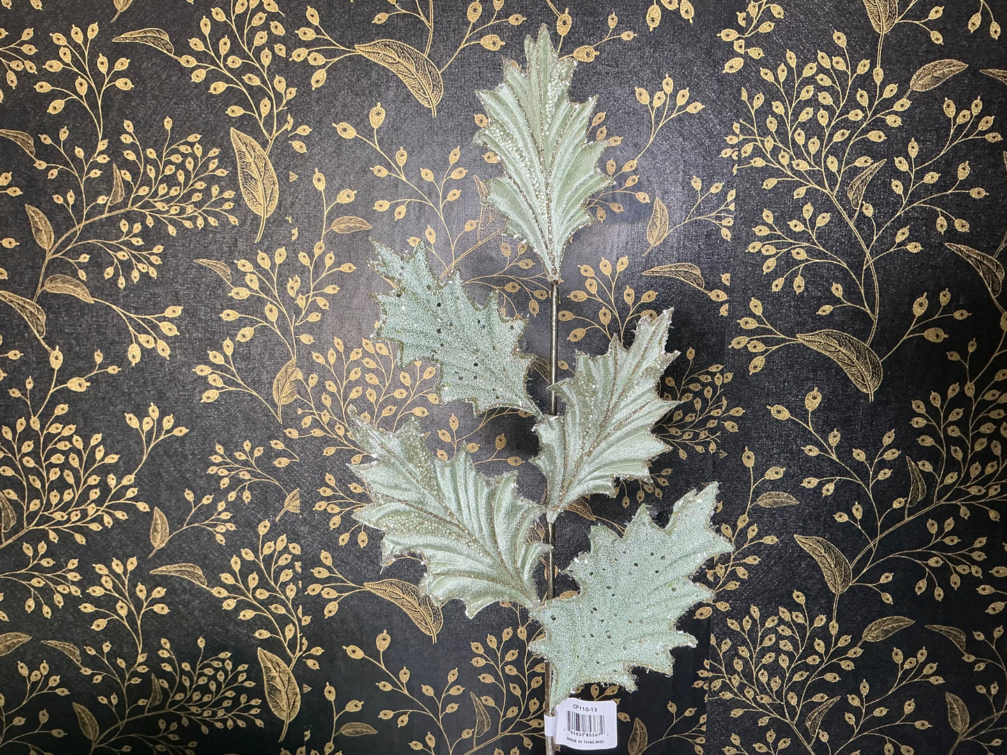 Light green Holly Spray, CF110-13