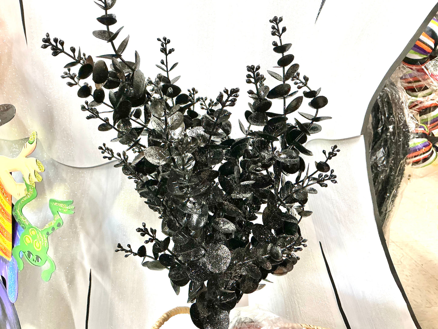 Black Eucalyptus, 84340-BK