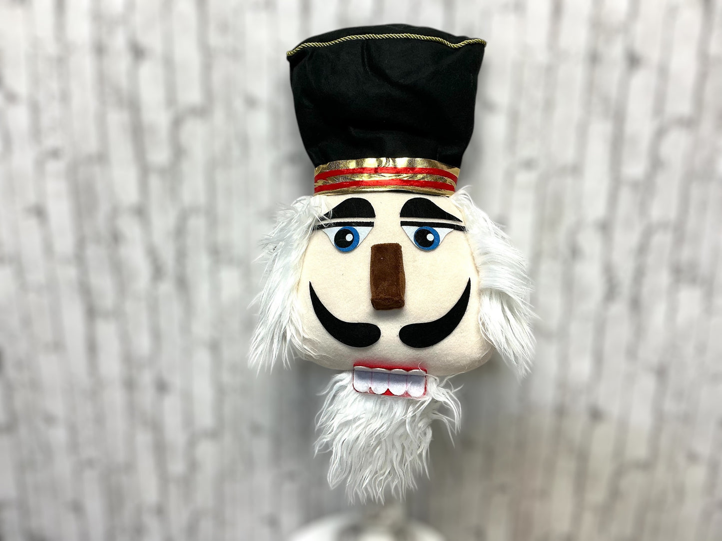 Plush Nutcracker head, wreath attachment, 84560BK