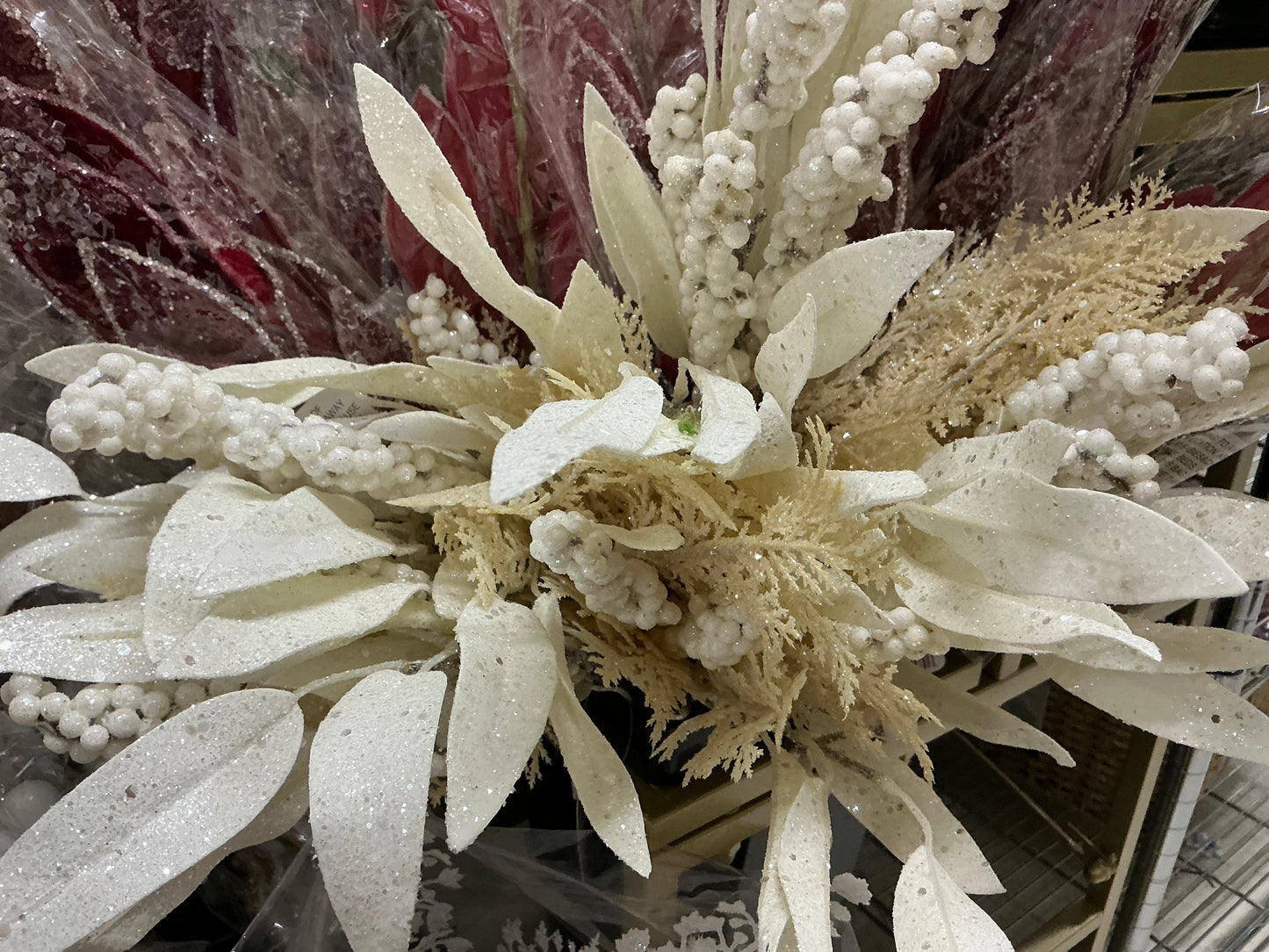 Cream winter Leaf/berry spray, F4306774