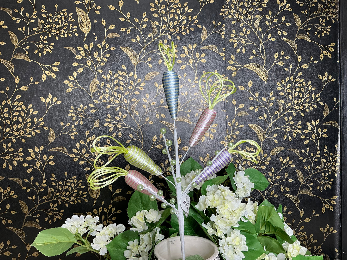 Satin Carrot with pearl Spray, MT26875