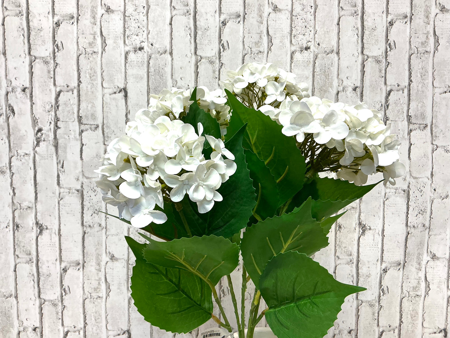 White Hydrangea Bush, 22”, MTF24160