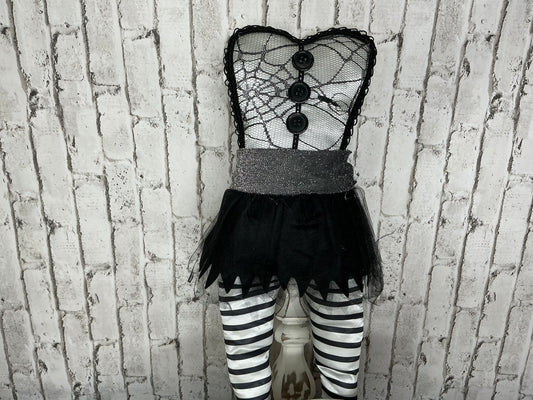 Mrs. Franky, witch body, wreath attachment, HH7607