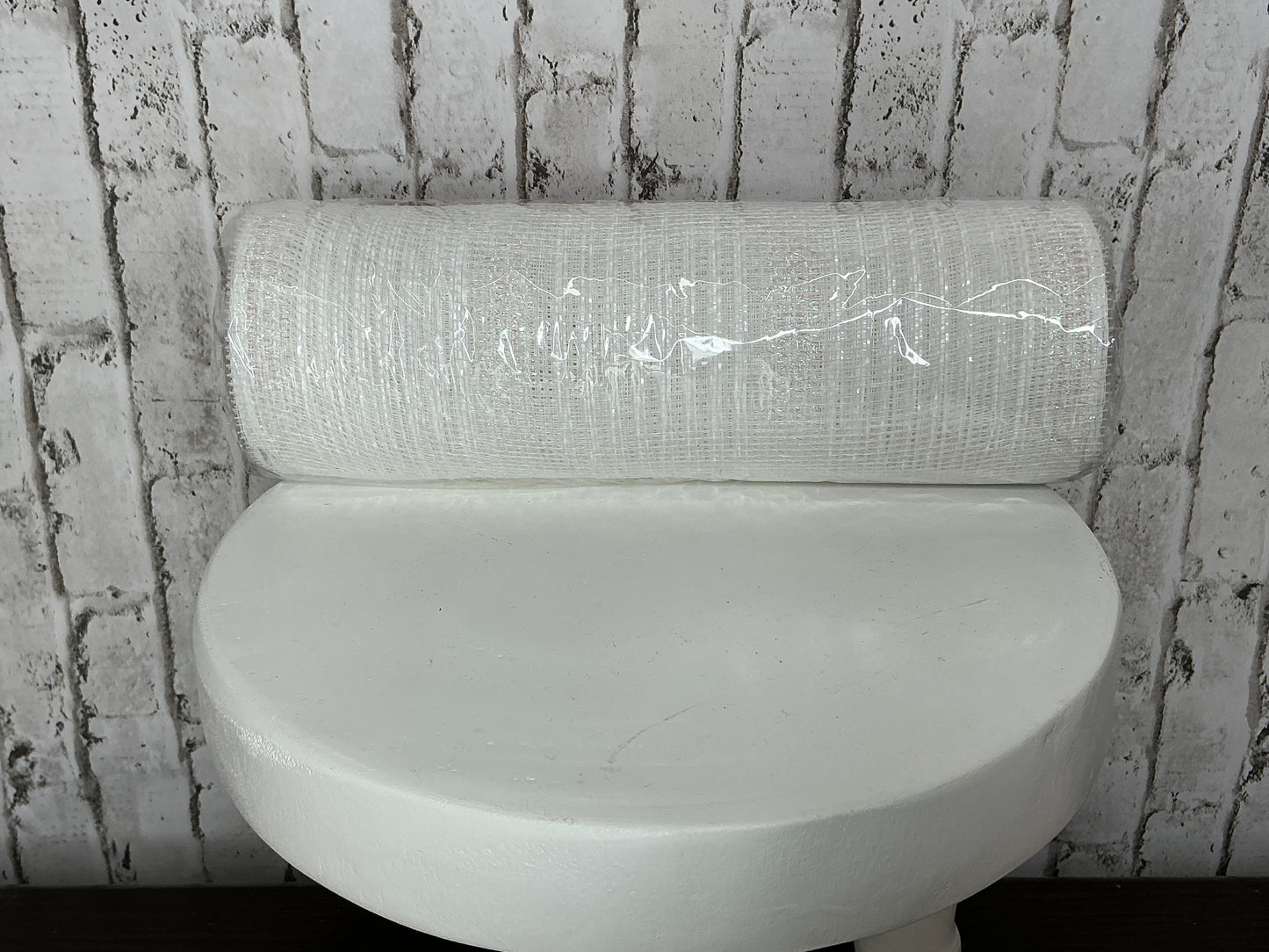 White Mesh w/Iridescent stripes, RY840127