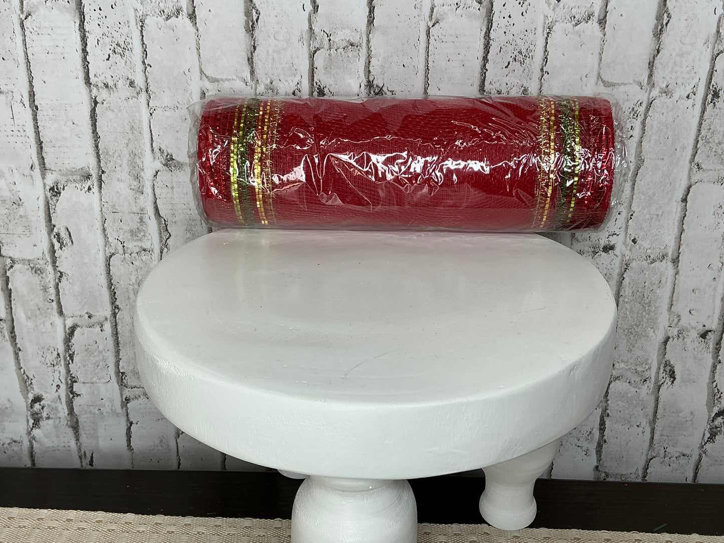 Red mesh with tinsel, RY850646
