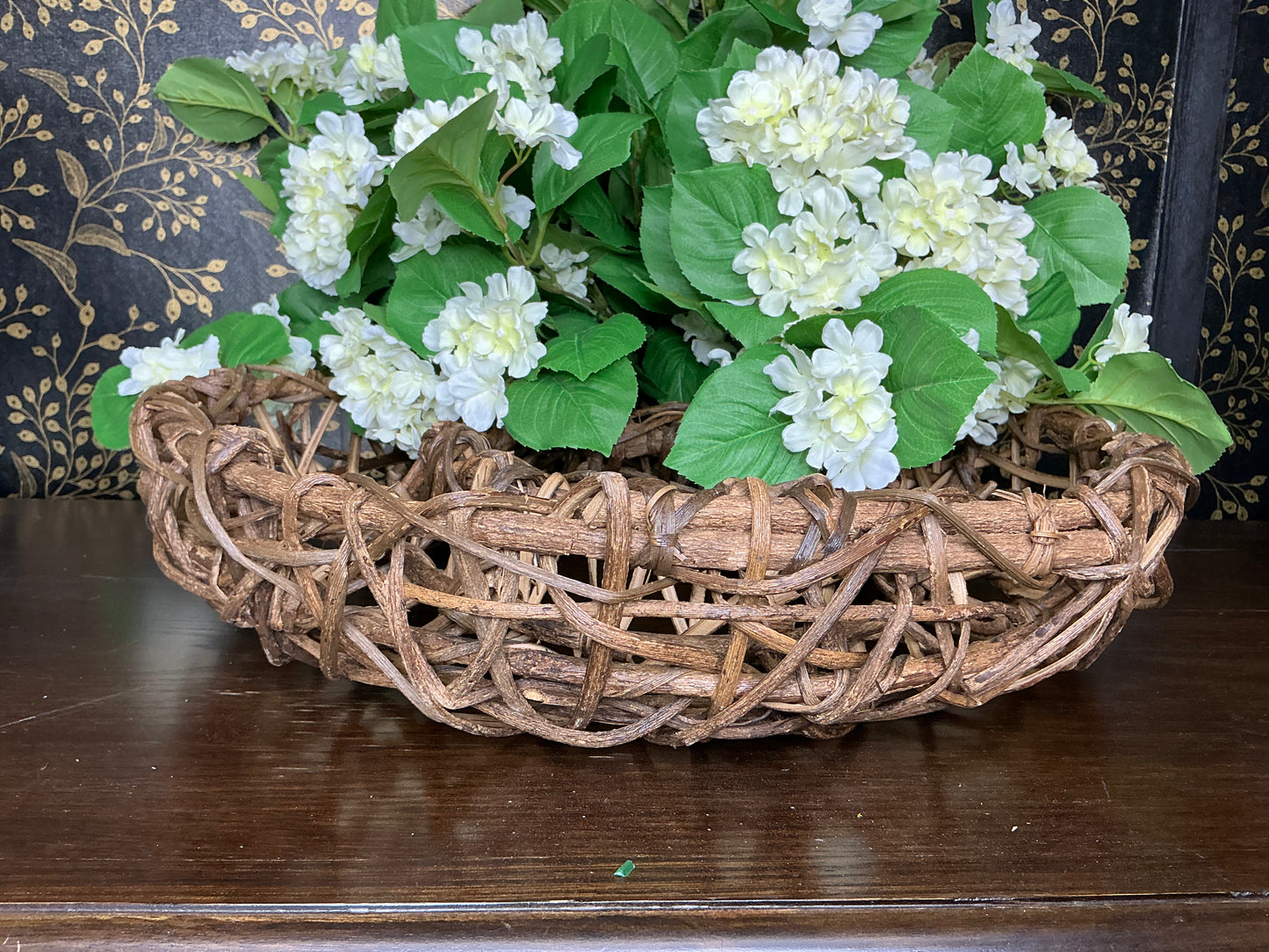 Open vine wreath, wreath base, 21”, W4421041